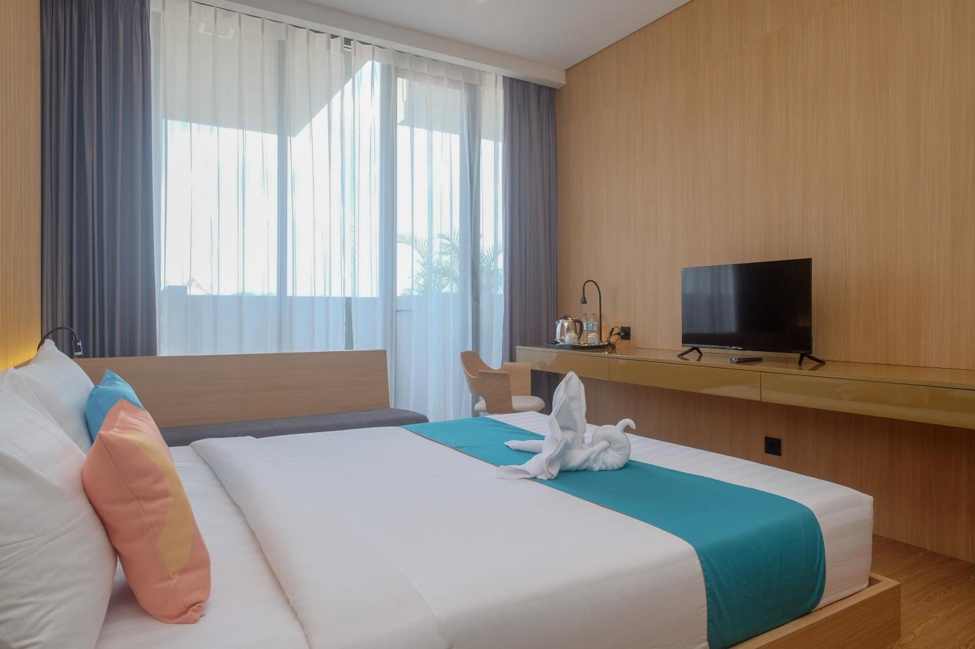 Sans Hotel Rg Living Jogja By Reddoorz Pakualaman 外观 照片