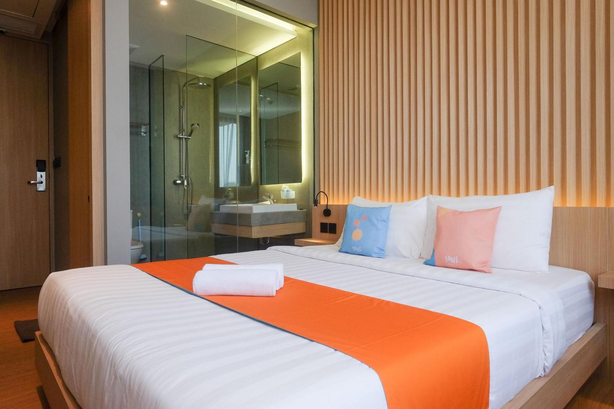 Sans Hotel Rg Living Jogja By Reddoorz Pakualaman 外观 照片